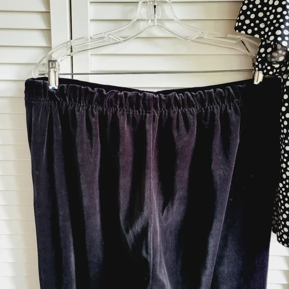 St John Sport 2pc set 020 - Picture 5 of 8